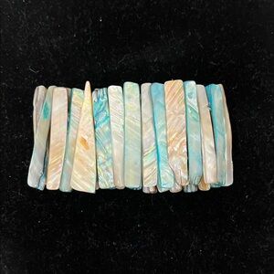 Shimmery Blue Shell Cuff Elastic Bracelet 4-5”